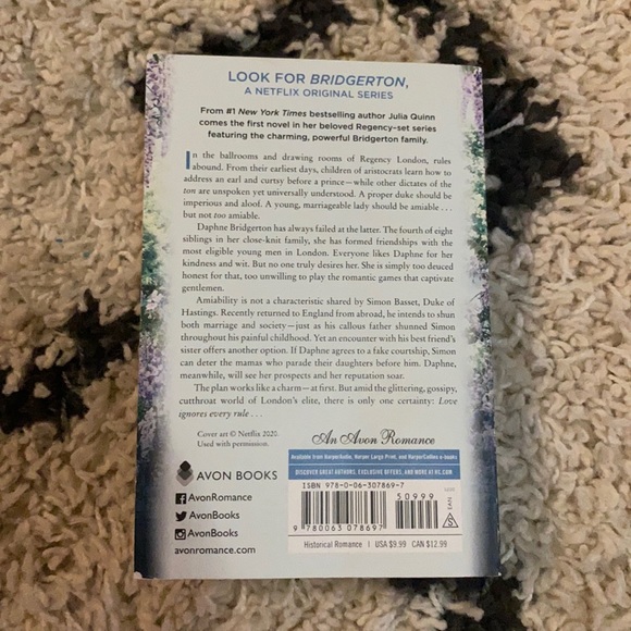 Bridgerton-The Duke & I softcover book - Picture 2 of 2